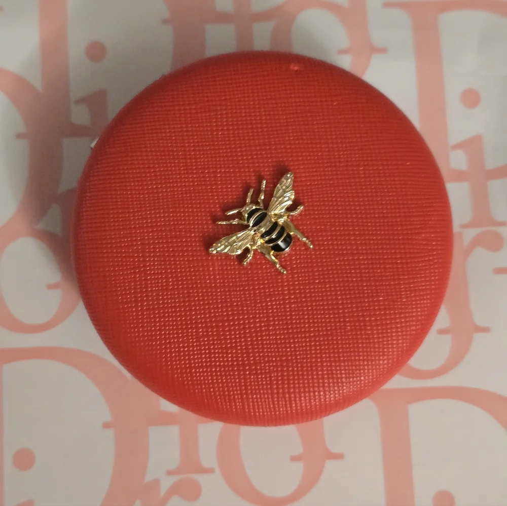 Beautiful Bee Compact Mirror NEW